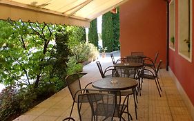 Rometta Hotel